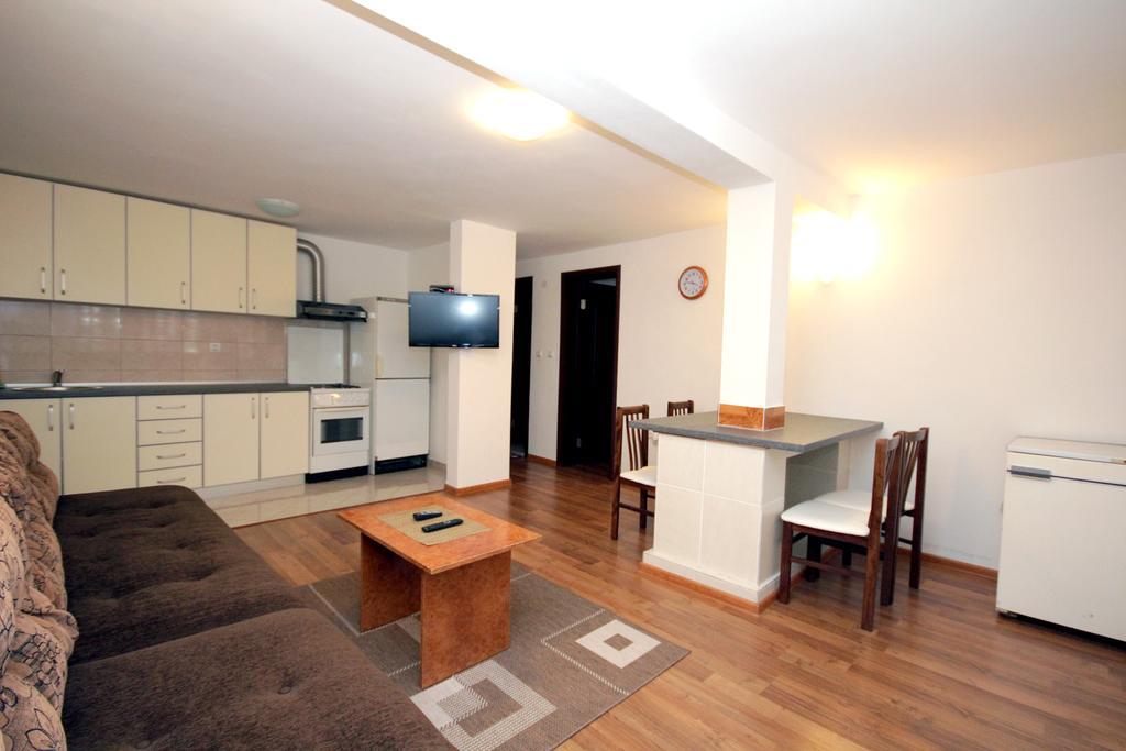 Apartments Kojic Bar Εξωτερικό φωτογραφία