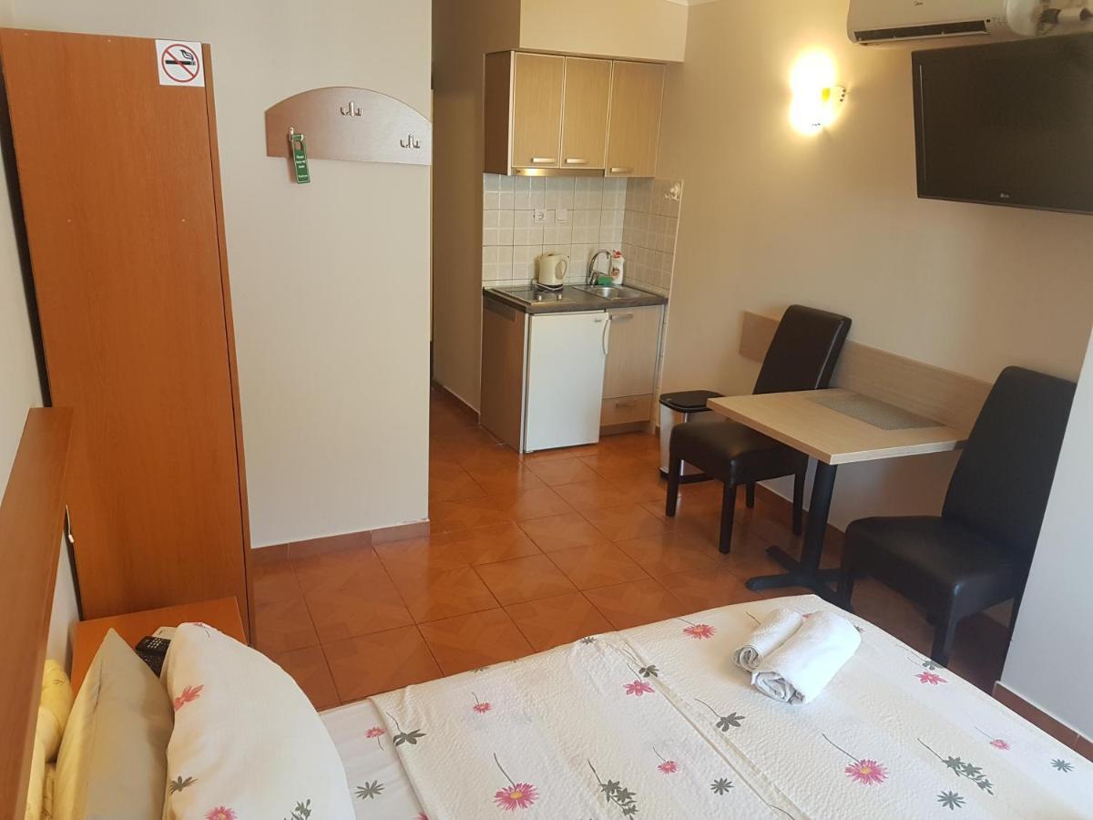 Apartments Kojic Bar Δωμάτιο φωτογραφία